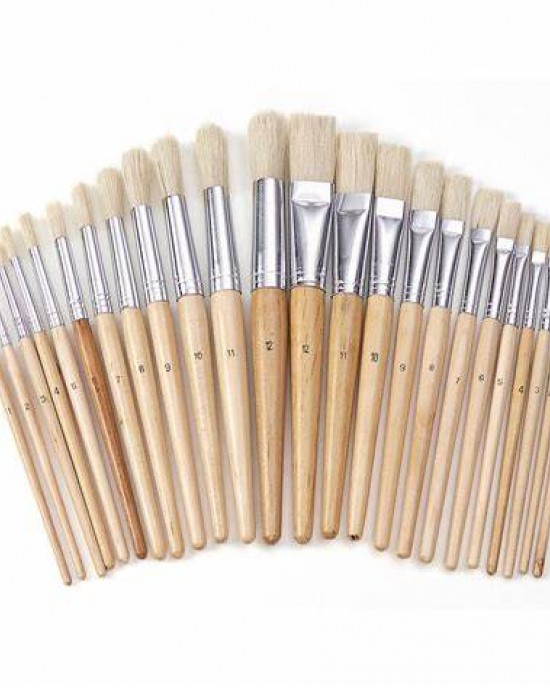 Assorted Easel Paint Brushes