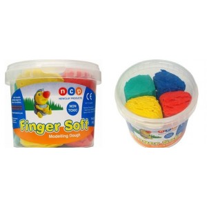 Round Tub Finger Soft Dough 4 x 225g  Available Online Only