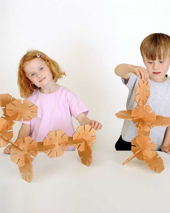 Wooden Octoplay