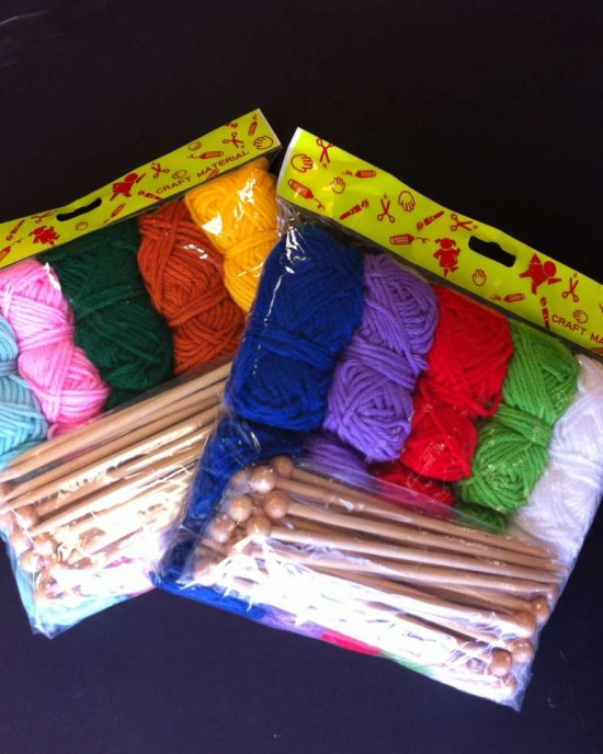 Knitting Needles & Wool Pack of 10